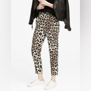 Banana Republic Banana Republic Hayden Pull-On Leopard Print Pant / Size: Medium
